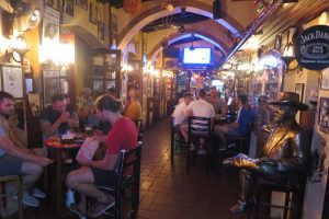 Larnaca Bars and Restaurants